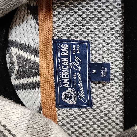 American Rag Sweater - Picture 3 of 4